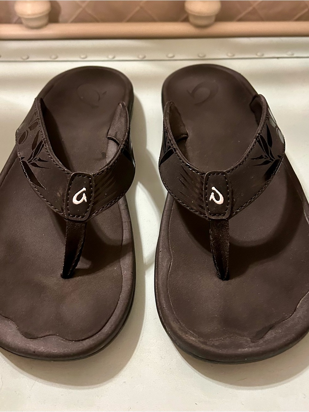 OluKai Ohana Flip Flops
